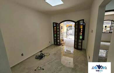 Imagem: A casa em condomínio possui 2 Dormitórios, 2 Banheiros, 1