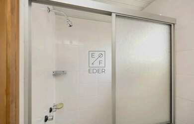 Imagem 16: A uma quadra da praia de Caiobá