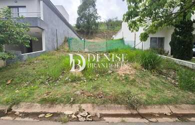 Imagem: O terreno possui 300m² de Área e está localizado em Roncáglia