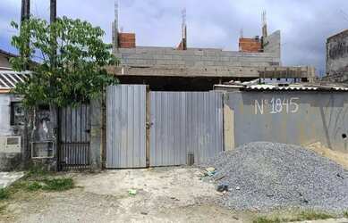 Imagem: A casa possui 2 Dormitórios, 1 Banheiro, 1 Vaga na garagem