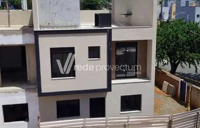 Imagem: A casa em condomínio possui 3 Dormitórios, 5 Banheiros, 2