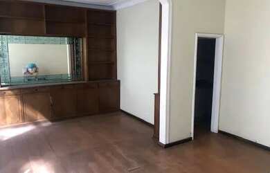 Imagem: O apartamento possui 2 Dormitórios, 1 Banheiro, 90m² de Área