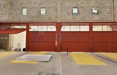 Imagem 8: Galpão para Locação em Itapevi, Itaqui, 6 banheiros, 10 vagas