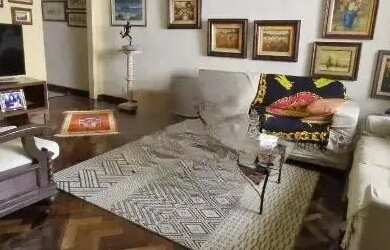 Imagem: O apartamento possui 3 Dormitórios, 2 Banheiros, 1 Vaga na