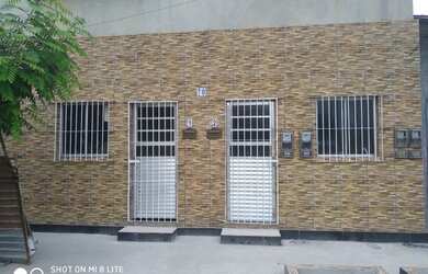 Imagem: A casa possui 1 Dormitório, 1 Banheiro e está localizado