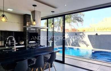 Imagem 3: Casa de condomínio Recanto do Lago,sobrado para aluguel tem 365 metros quadrados com 4 qua