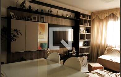 Imagem: O apartamento possui 3 Dormitórios, 2 Banheiros, 1 Vaga na