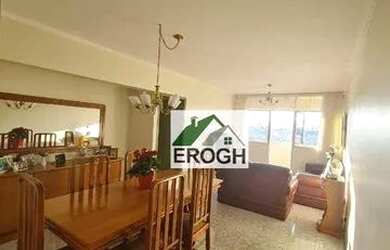 Imagem: O apartamento possui 3 Dormitórios, 3 Banheiros, 2 Vagas na