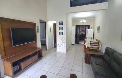 Imagem: A casa em condomínio possui 2 Dormitórios, 1 Banheiro, 2 Vagas