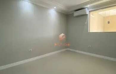 Imagem: A casa em condomínio possui 3 Dormitórios, 2 Banheiros, 3