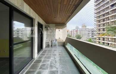 Imagem: O apartamento possui 3 Dormitórios, 4 Banheiros, 1 Vaga na