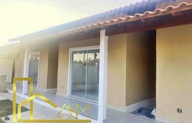 Imagem: A casa possui 2 Dormitórios, 1 Banheiro, 2 Vagas na garagem