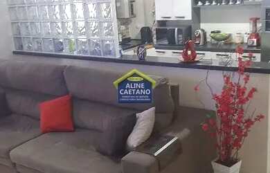 Imagem: A casa possui 2 Dormitórios, 2 Banheiros, 2 Vagas na garagem