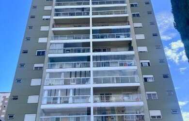 Imagem: O apartamento possui 2 Dormitórios, 1 Banheiro, 2 Vagas na