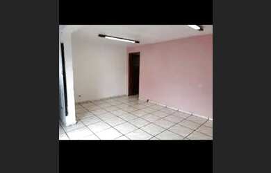 Imagem: O depósito possui 40m² de Área e está localizado em Barra