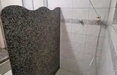 Imagem 9: Casa pra alugar. Varanda, 1 Banheiroe2 Dormitórios