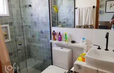 Imagem: A casa possui 3 Dormitórios, 1 Banheiro, 4 Vagas na garagem