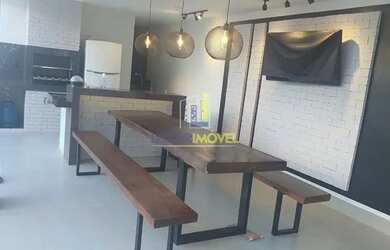 Imagem 4: Casa com dois pavimentos , alto padrão , 3 suítes, 3 salas, piscina, área gourmet no Alto