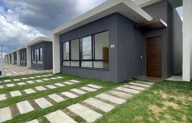 Imagem: A casa em condomínio possui 3 Dormitórios, 2 Banheiros, 2