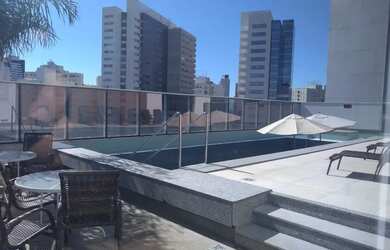 Imagem: O studio possui 1 Dormitório, 1 Banheiro, 1 Vaga na garagem