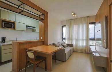 Imagem: O apartamento possui 1 Dormitório, 2 Banheiros, 1 Vaga na garagem