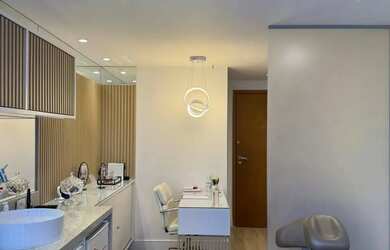 Imagem: O depósito possui 1 Vaga na garagem, 22m² de Área e está