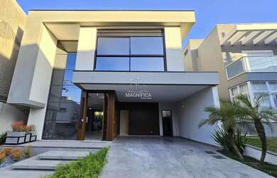 Imagem: A casa em condomínio possui 3 Dormitórios, 5 Banheiros, 4