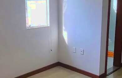 Imagem 7: Vendo essa casa bem localizada no bairro Parque Dez! Aceito Negócio