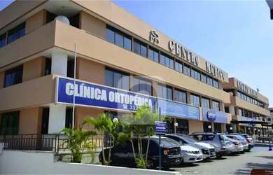 Imagem: O depósito possui 1 Vaga na garagem, 74m² de Área e está