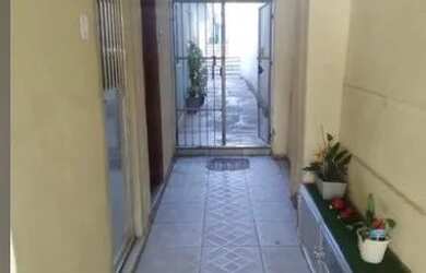 Imagem 12: Casa Linear com 2 Quartos e Terraço na Rua Osvaldo Cruz Próx. Carmela...