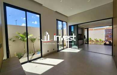 Imagem: A casa em condomínio possui 4 Dormitórios, 4 Banheiros, 4