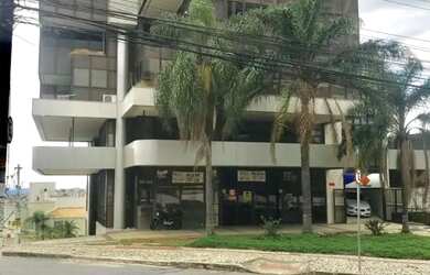 Imagem: O depósito possui 1 Vaga na garagem e 265m² de Área e está