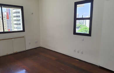 Imagem 3: San Martim 120m2 2 vagas Meireles liga 9 8 7 4 8 3 1 0 8 Diego9989f