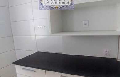 Imagem 13: BOTAFOGO VISTA LIVRE E VERDE, SILENCIOSO, BASTANTE CLARO E AREJADO, FARTO...