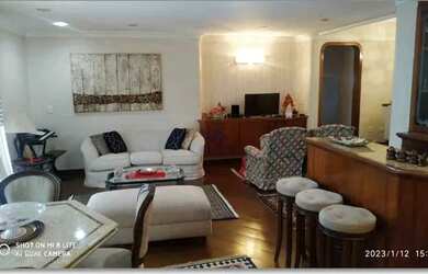 Imagem: O apartamento possui 3 Dormitórios, 4 Banheiros, 2 Vagas na