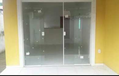 Imagem: A casa possui 2 Dormitórios, 1 Banheiro, 1 Vaga na garagem