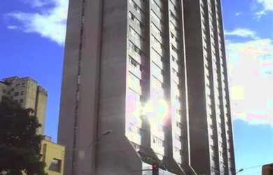 Imagem: O apartamento possui 1 Dormitório, 1 Banheiro, 38m² de Área