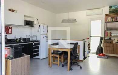 Imagem: O apartamento na cobertura para alugar possui 1 Dormitório