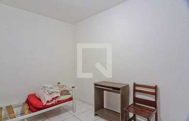 Imagem: A casa possui 2 Dormitórios, 2 Banheiros, 60m² de Área e