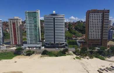 Imagem: O apartamento possui 4 Dormitórios, 5 Banheiros, 2 Vagas na