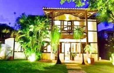 Imagem: A casa em condomínio possui 4 Dormitórios, 5 Banheiros, 5