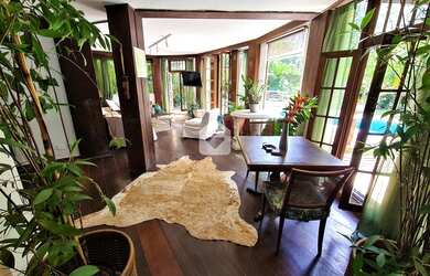 Imagem 15: Incrível Casa no Joá com vista deslumbrante para a Pedra da Gávea!