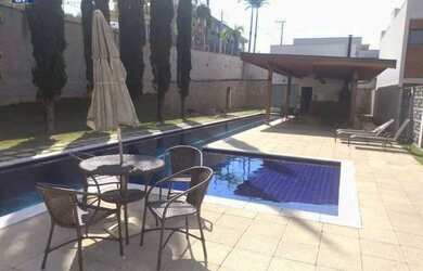 Imagem: A casa em condomínio possui 3 Dormitórios, 3 Banheiros, 2