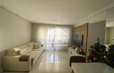 Imagem: O apartamento possui 3 Dormitórios, 2 Banheiros, 2 Vagas na