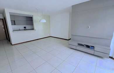 Imagem: O apartamento possui 4 Dormitórios, 3 Banheiros, 2 Vagas na