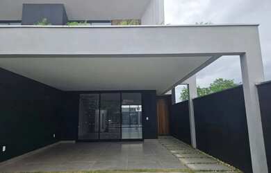 Imagem 3: Casa para Venda em Joinville, Saguaçu, 3 dormitórios, 3 suítes, 1 banheiro,...