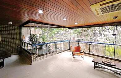 Imagem: O apartamento possui 3 Dormitórios, 3 Banheiros, 2 Vagas na