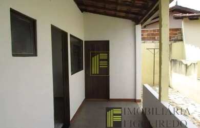 Imagem: A casa possui 1 Dormitório, 1 Banheiro, 45m² de Área e está