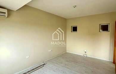 Imagem 6: Sobrado de Esquina à Venda no Bairro Órfãs