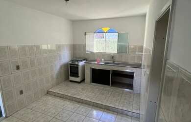 Imagem 7: Alugo casa. Varanda, 1 Banheiroe1 Dormitório